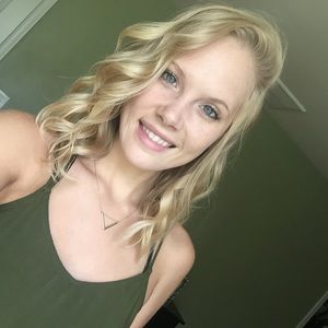 Meet your Posher, Bri